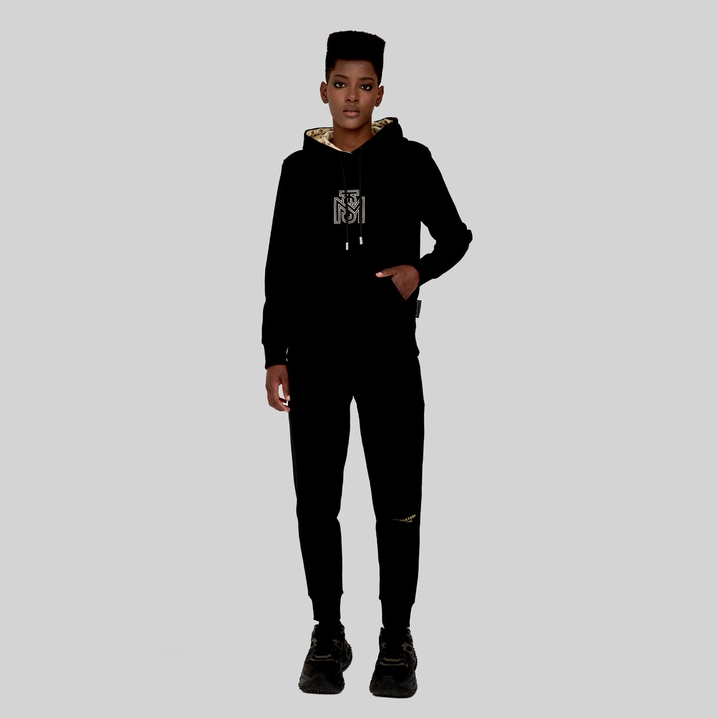 MITRA BLACK HOODIE W