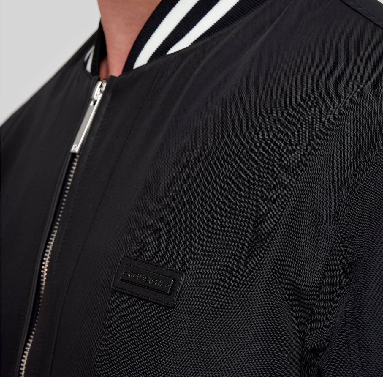 TAW JACKET BLACK