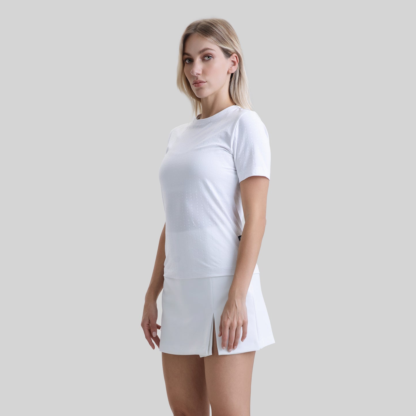 CHROMA T-SHIRT WHITE W