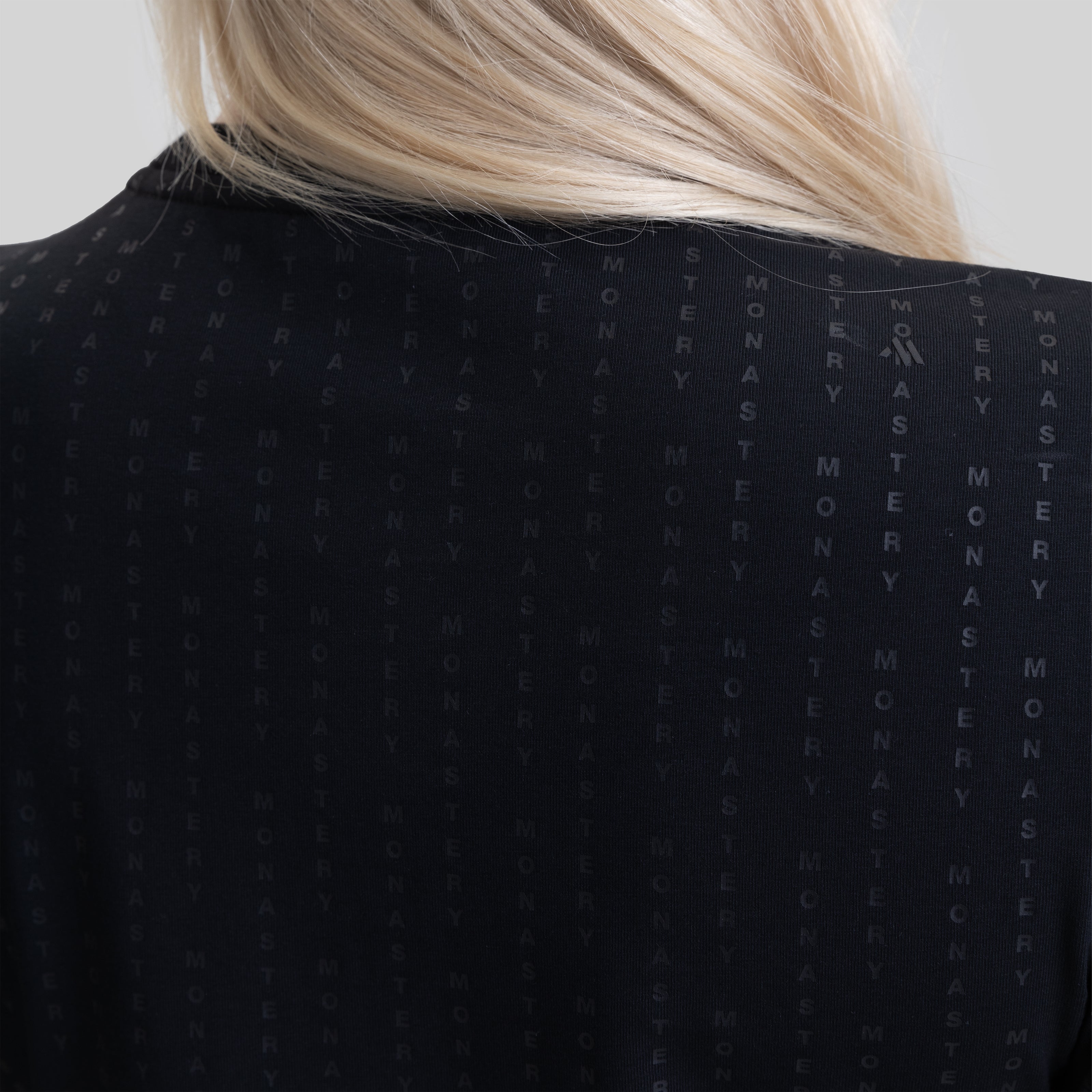 CHROMA T-SHIRT BLACK W