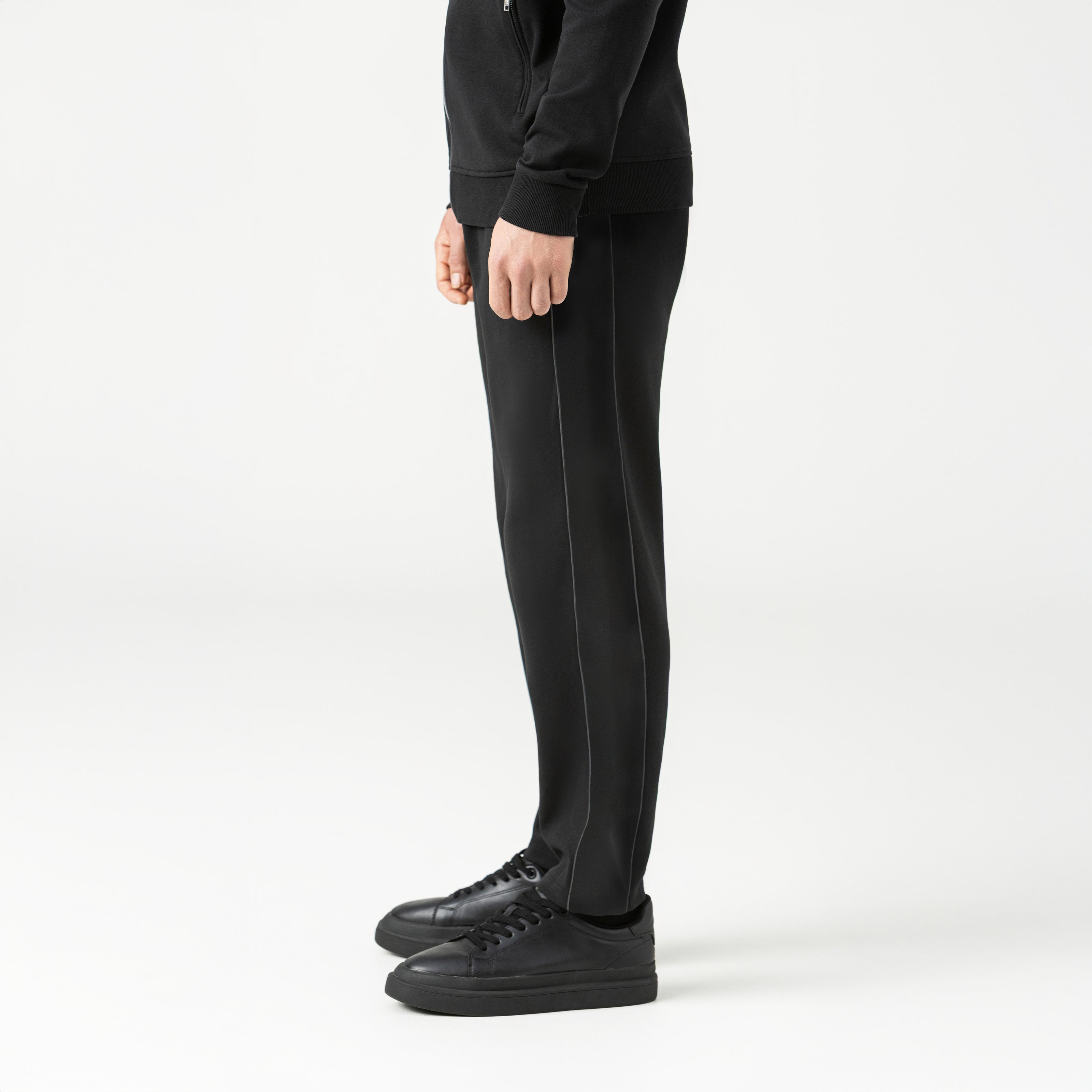 LUMINUS JOGGER MEN BLACK
