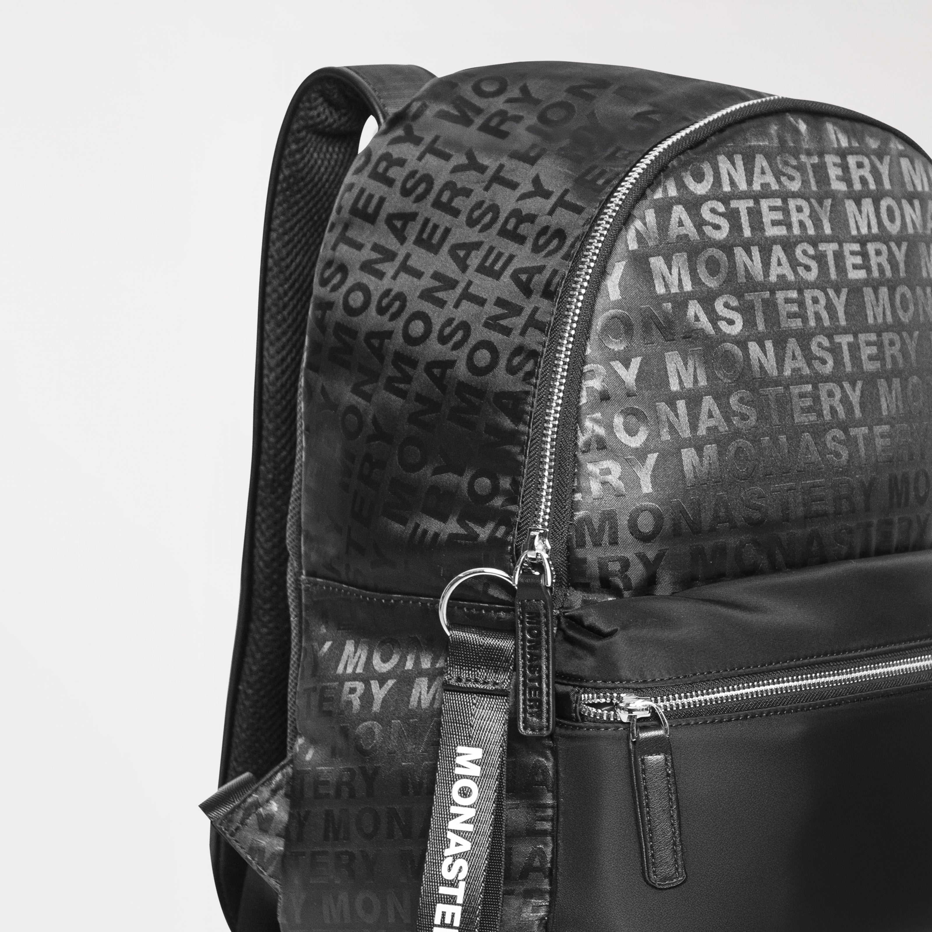 THOT BACK PACK UNISEX