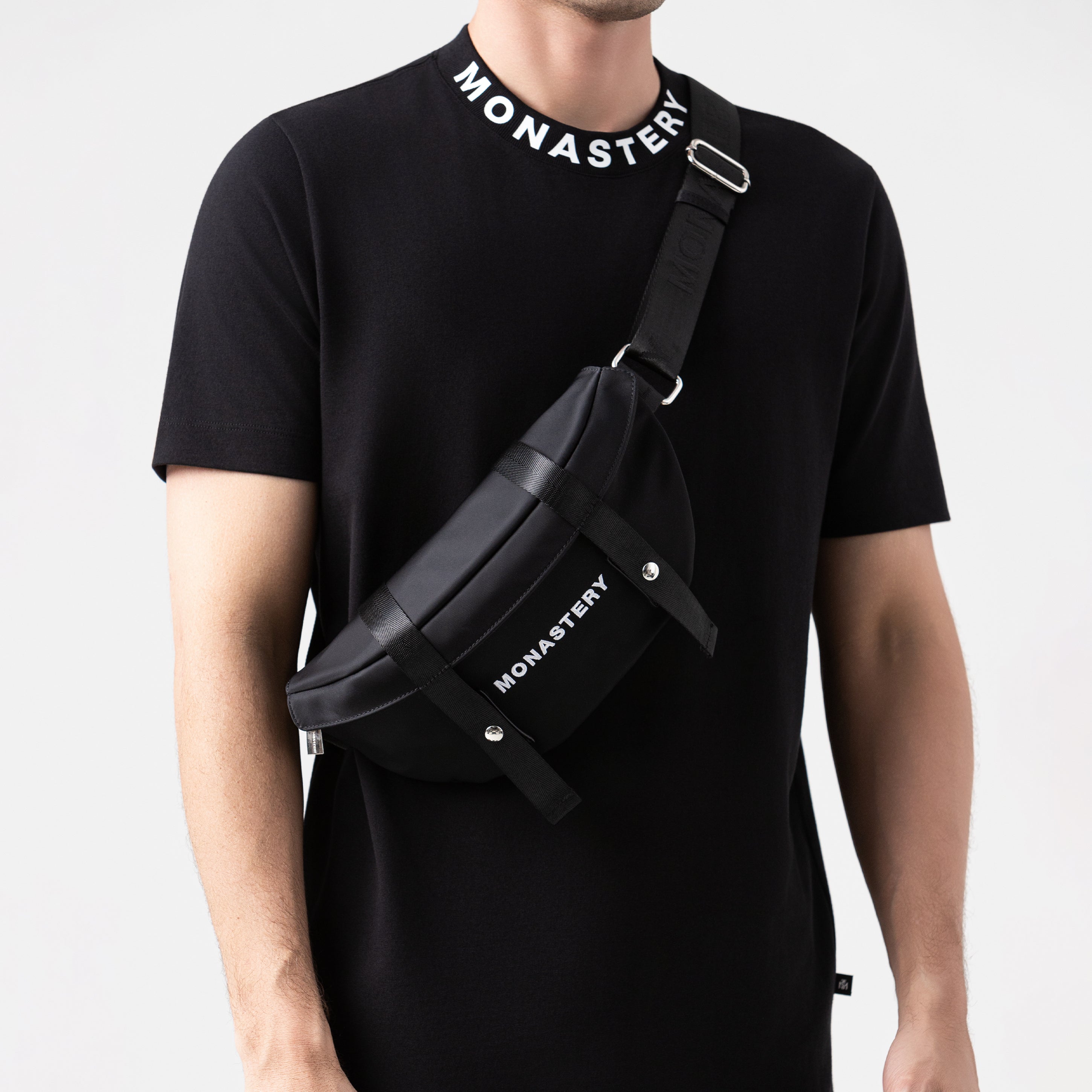 URV 25 FANNY PACK BLACK