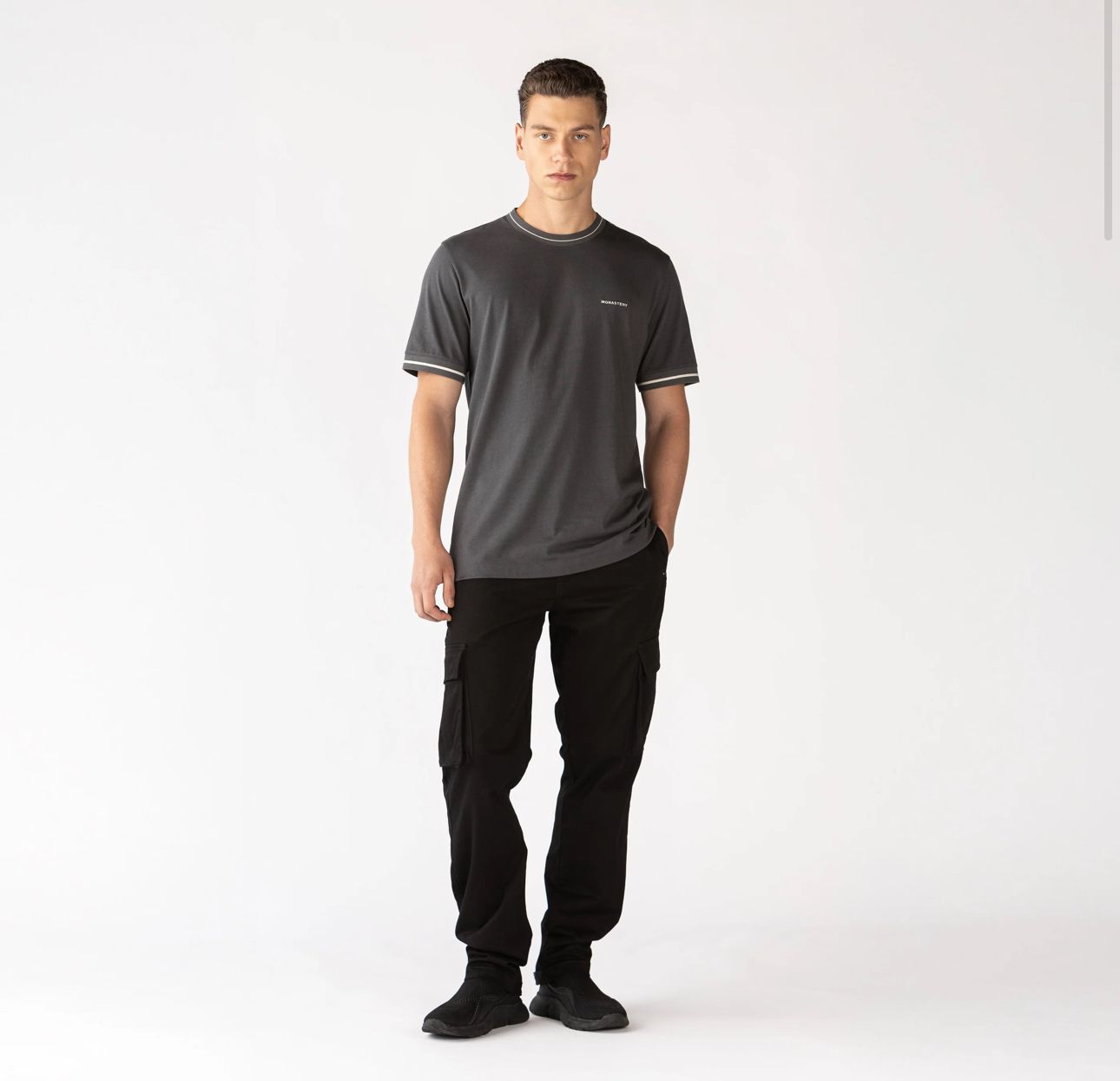 WINEHILL T-SHIRT BLACK OYSTER